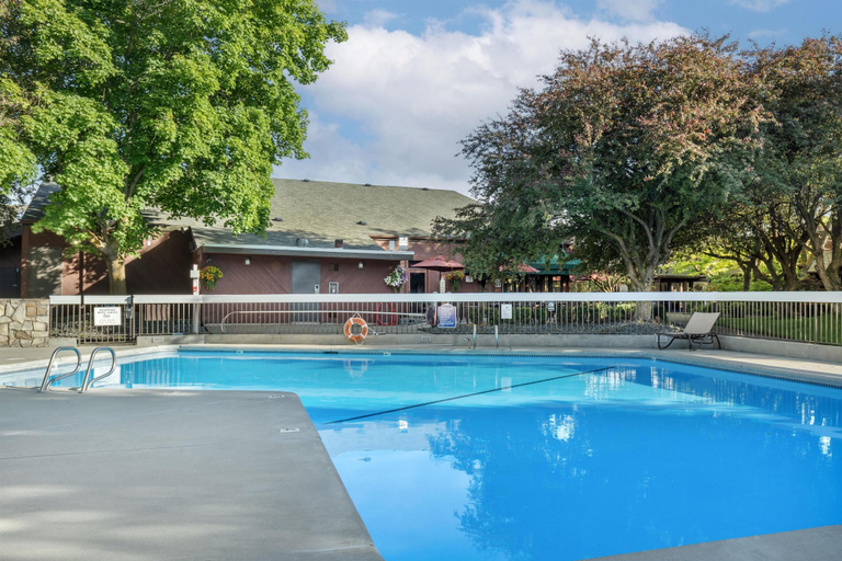 Sport & Beauty 5, Best Western Sunridge Inn & Conference Center, Baker