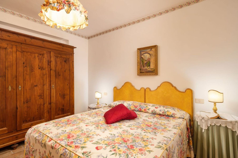 Room 5, Oliveta Passero in Gavignano, Siena