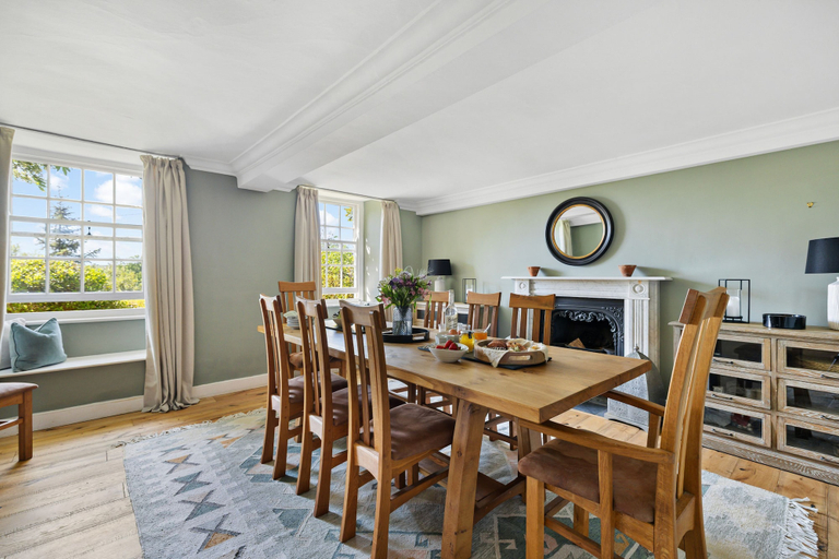 Room 2, Lower Easton Farmhouse - Near Kingsbridge, a beautifully restored Grade II countryside retreat, Devon