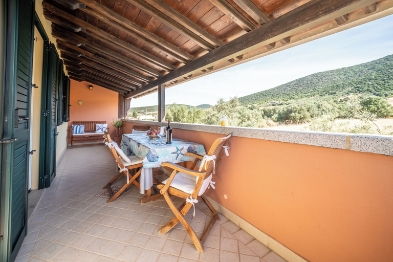 Outdoor dining 3, Atzori Home, Carbonia-Iglesias