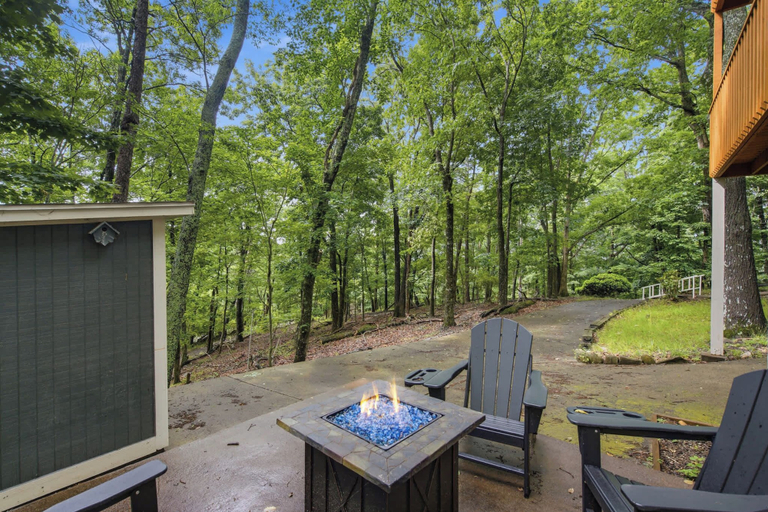 Terrace/patio 5, Sharp Top Mountain Retreat, Pickens