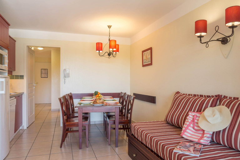 Interior, Chic Biscarrosse Forest Apartment, Landes
