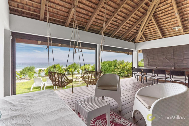 5, Seaside Haven: Expansive 3BR Villa in Moorea