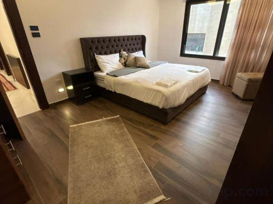 4, Charming 3 Bedroom Apartment in Amman, Amman