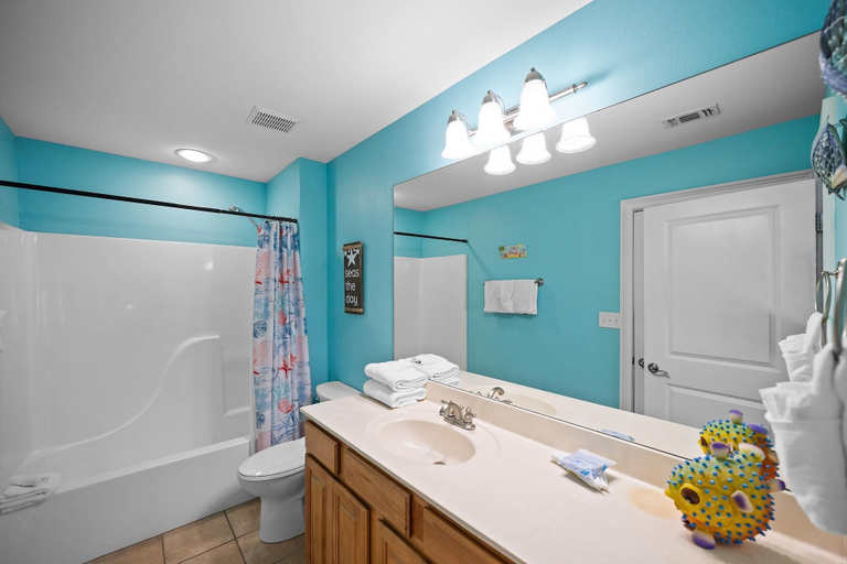 Bathroom 4, Coral Retreat, Escambia