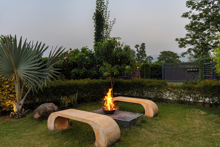 Property grounds 3, ELIVAAS Aranya Library Villas With Pool, Nainital