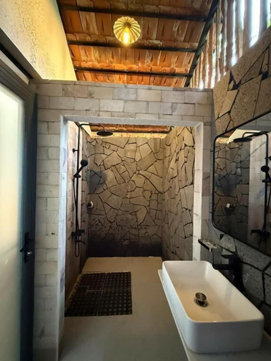 Bathroom, Agarwood Garden Resort Phu Quoc, Phú Quốc