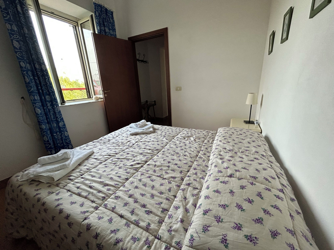 Room 4, Appartamento Scirocco A Peaceful Retreat With a Beautiful View, Agrigento
