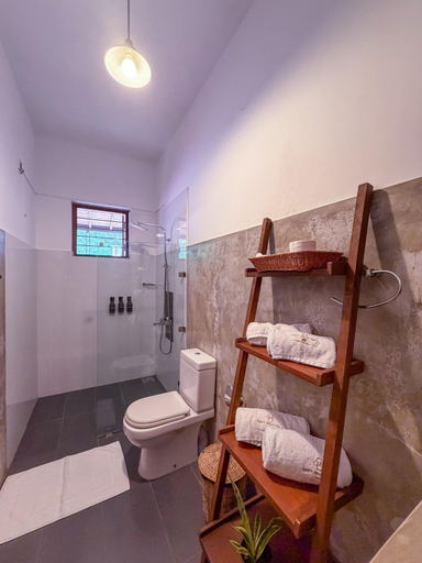 Bathroom 5, Misty Hills Villa Kadugannawa, Udunuwara