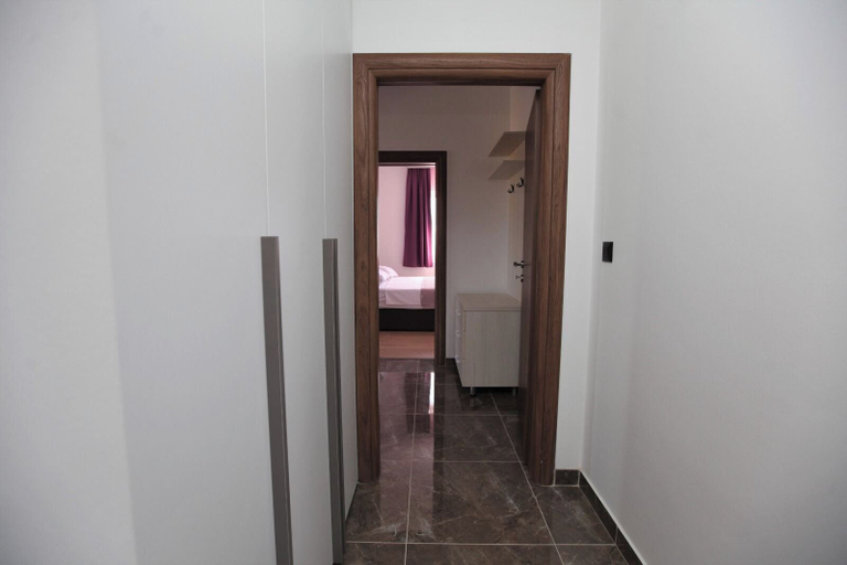 Room 2, Stunning Seaside Villa PIA First Floor, Okrug