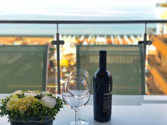 Food & Drinks 3, Summerland Apartments Beach, Constanta
