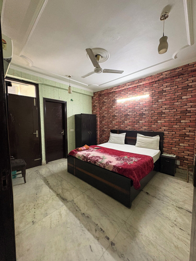Room 4, Staylo Jaggannath Stays, Delhi