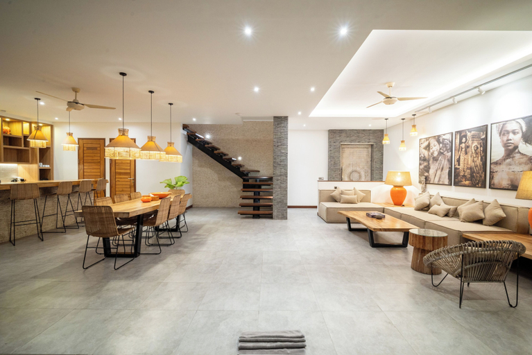 Exterior 5, Canggu Coastal Living: 4BR Villa Near Finns, Badung