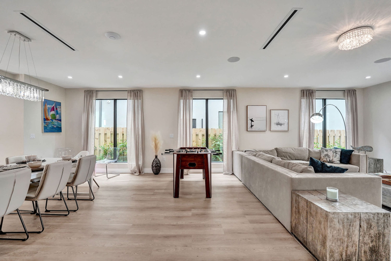 Room 4, Upscale 4 Bdrm Retreat - Mins to Las Olas Beach, Broward