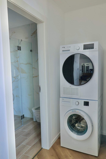 Interior 3, High-End 1BR Secure Tower Parking Mamak