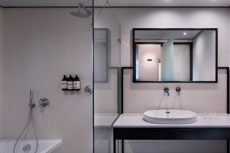 Bathroom 5, Muse Hotel