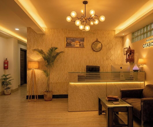 Lobby 5, Hotel SP Grand Sector 55 By OTABoostup, Sahibzada Ajit Singh Nagar