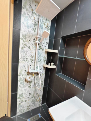Bathroom 5, beijingbajianfang, Beijing