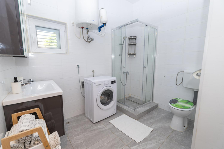 Bathroom 5, Apartment Vila **, Senj