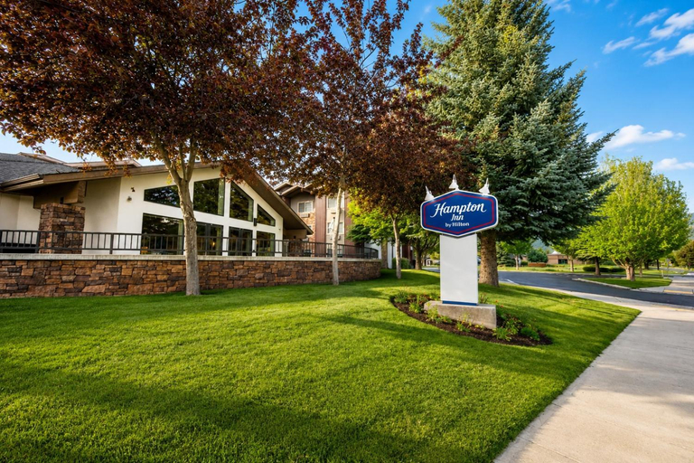 Exterior & Views 2, Hampton Inn by Hilton Hailey Sun Valley, Blaine