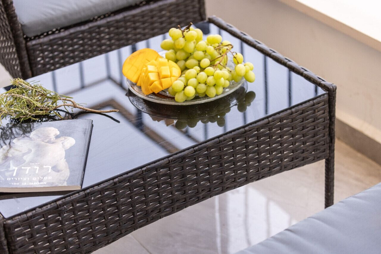 Food & Drinks, MAMAD - Bahai Gardens Vista Apts by Sea N' Rent
