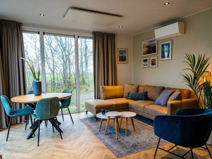 Living area 4, Holiday Home in De Cocksdorp With Terrace, Texel