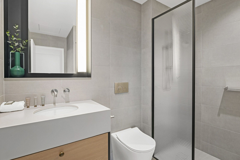 Bathroom 3, Skyline 2-bed Near Crown With Pool and Sauna, Melbourne