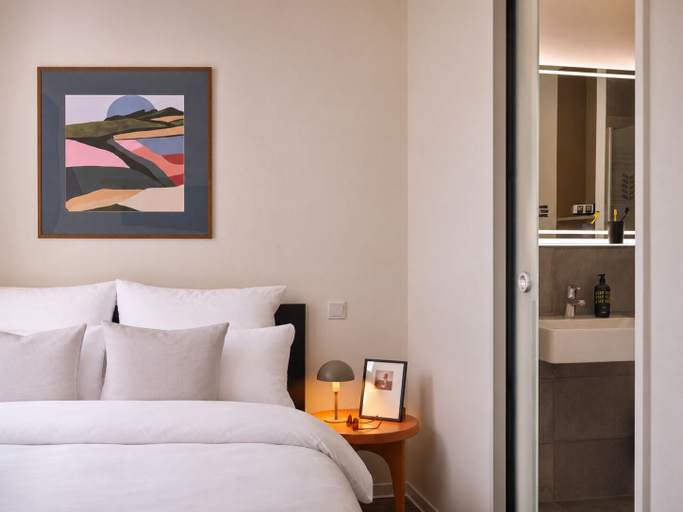 Bedroom 5, STAYERY Cologne Sülz, Köln