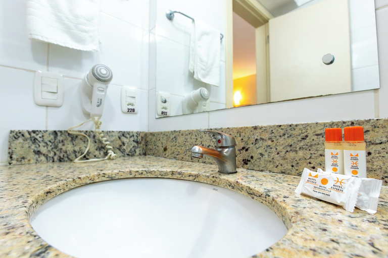 Bathroom 4, Hotel Metropolitan Canoas, Canoas