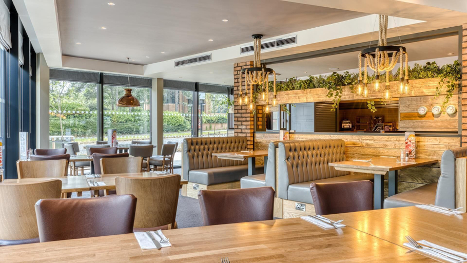 Food & Drinks 5, Premier Inn Bristol Parkway - M32, South Gloucestershire