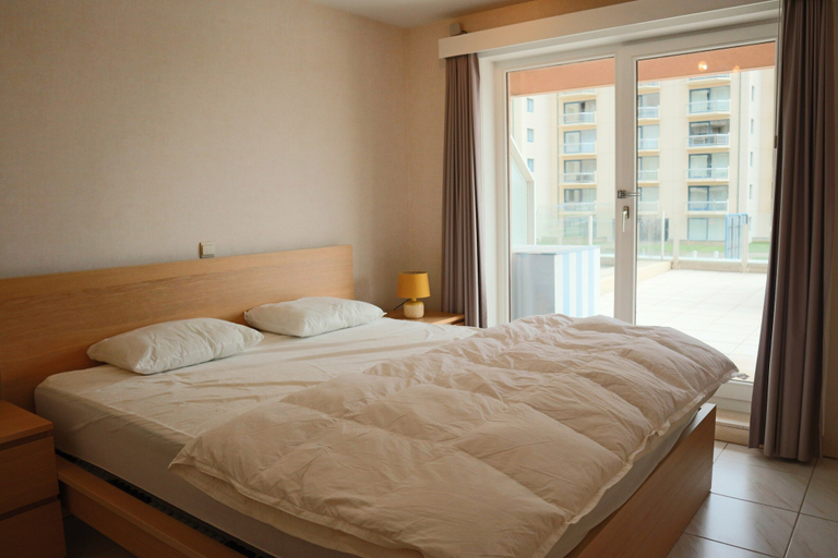 Room 4, Seafront Apartment in Nieuwpoort Bad, West-Vlaanderen