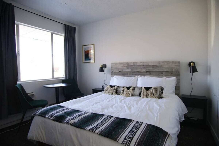 Room 2, AEA - Fillmore UT, Millard