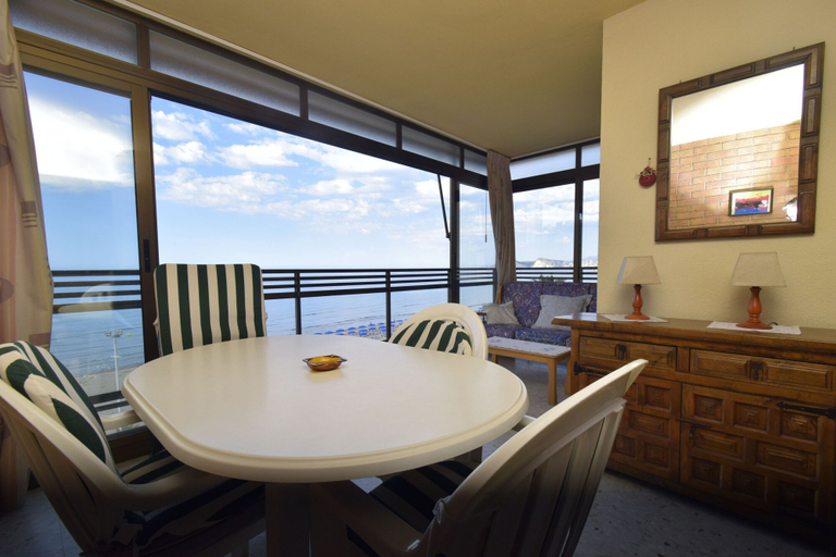 Room 5, Cachirulo 4A in Benidorm, Alicante