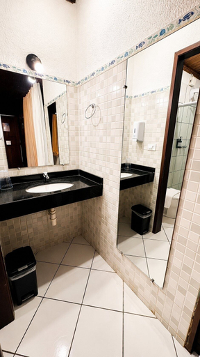 Bathroom 3, Pousada Estrela do Mar Noronha by Alto da Ilha, Fernando de Noronha