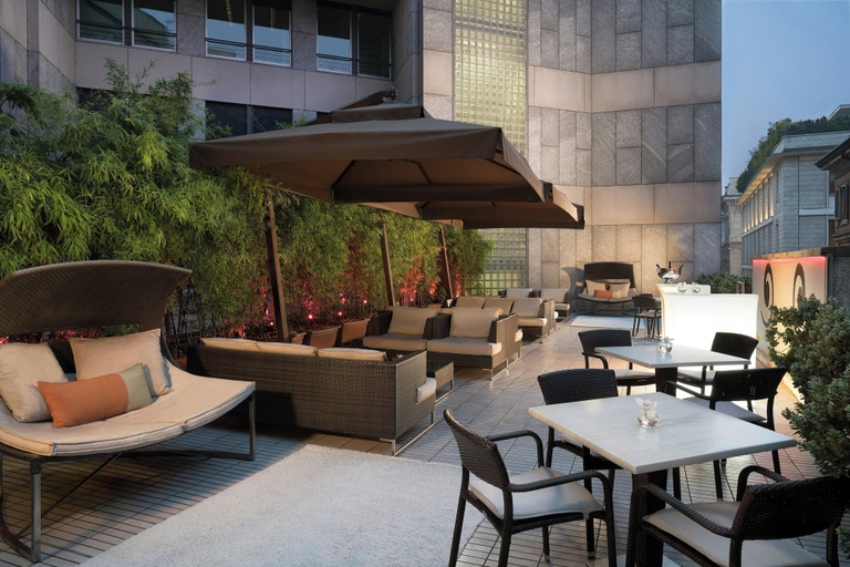 Food & Drinks 5, Sina The Gray, Milano