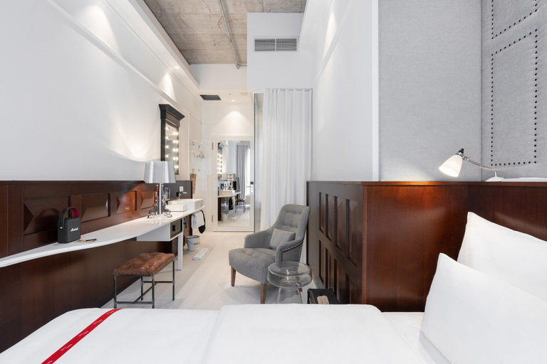 Room 4, Ruby Lilou Hotel Marseille by IHG, Bouches-du-Rhône