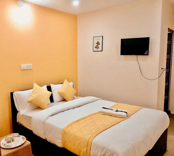 Room 5, Hotel Golden Stay, Bangalore