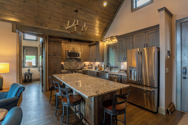 Interior 3, The Roper Retreat at Eagles Nest, Avery