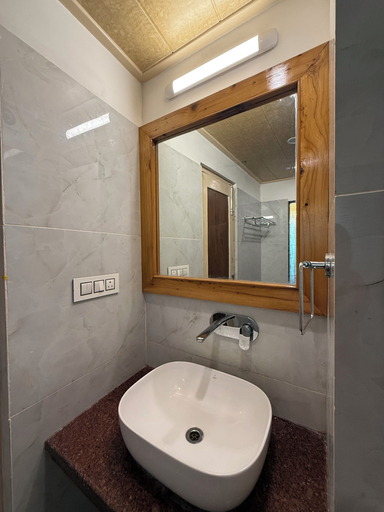 Bathroom 5, Old Manali Retreat, Wardha