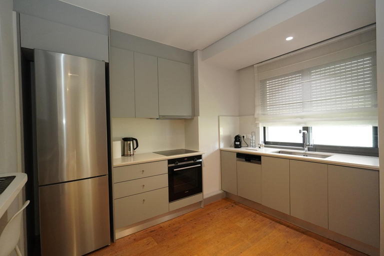 Others 5, Riviera Yacht Style Condo & Pool Access #Unoblu, Attica