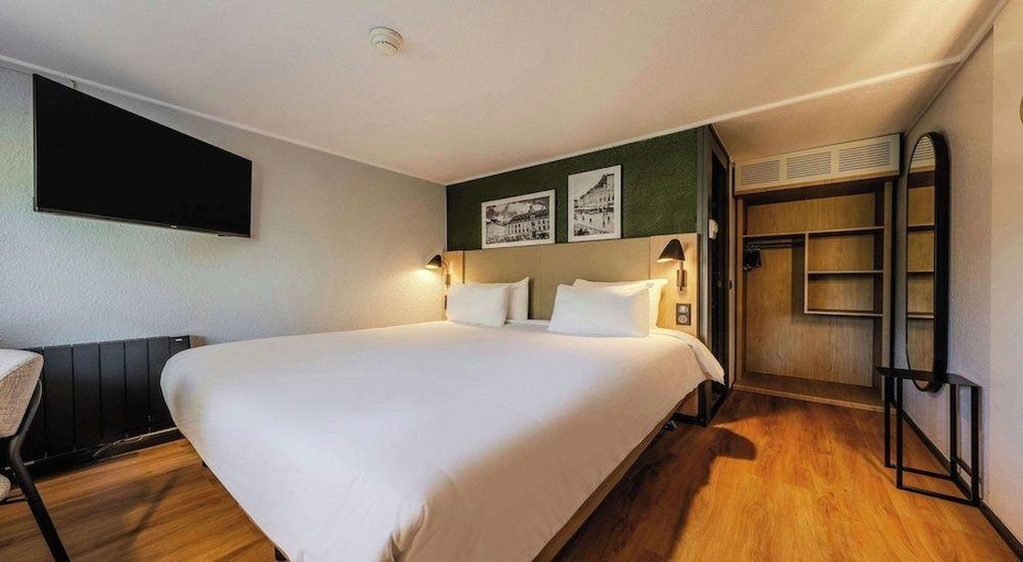 Bedroom, Campanile Lille Est - Villeneuve d'Ascq, Nord