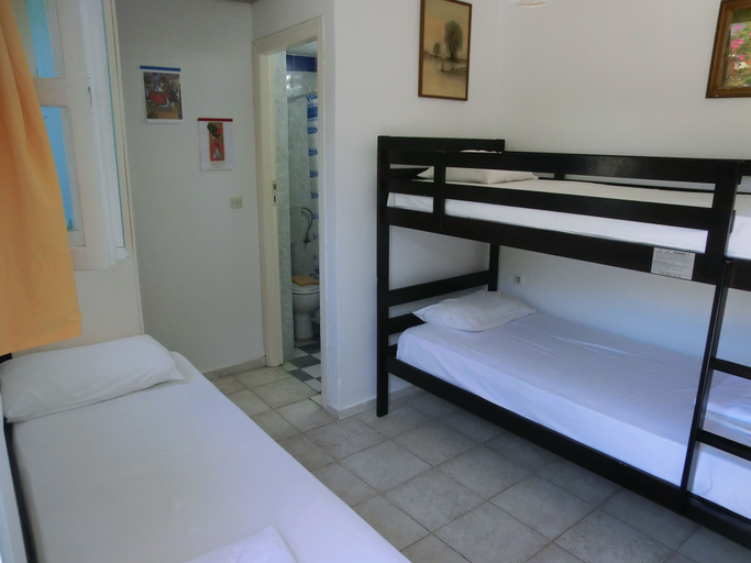 Bedroom 3, Santorini Camping & Hostel, South Aegean