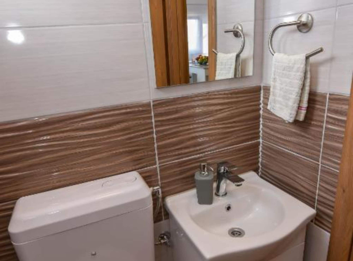 Bathroom 2, Sweet Apartment Rita, Sukošan