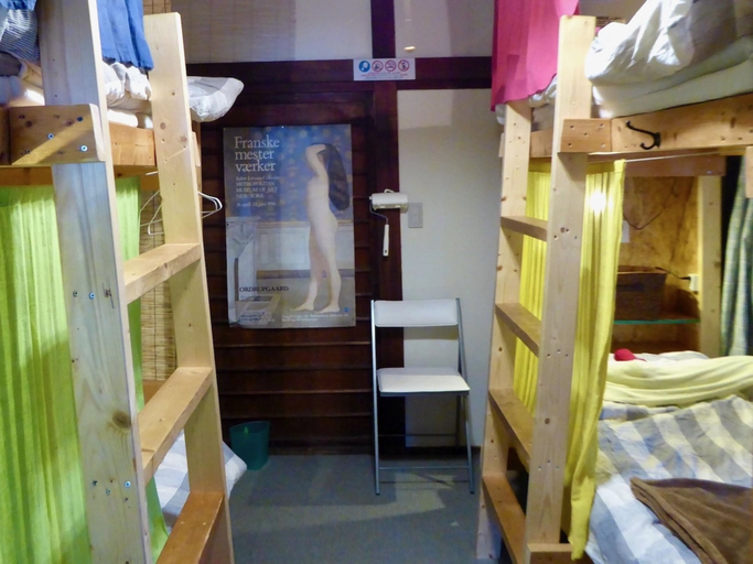Bedroom 3, Otarunai Backpackers' Hostel MorinoKi, Otaru