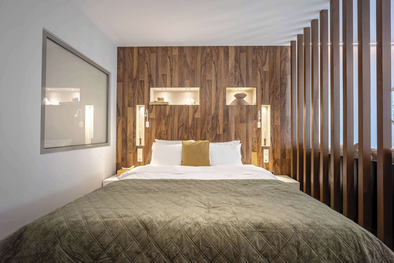Room 2, Modern Studio in Central Psyri King Bed, Attica