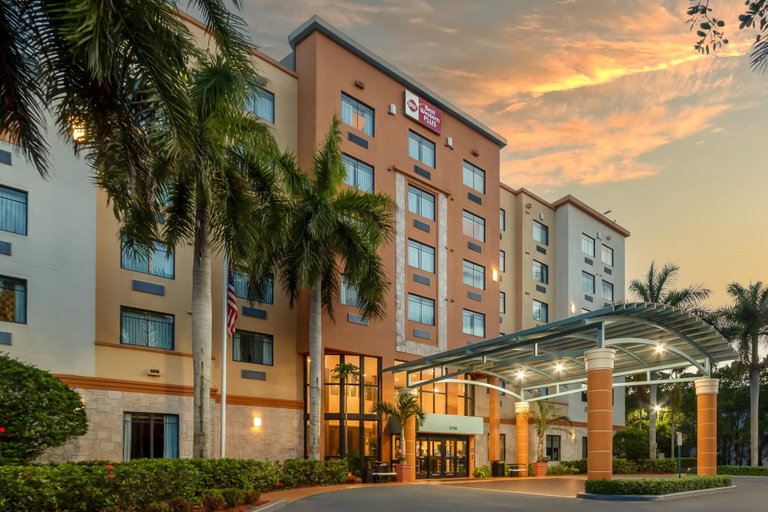 Exterior & Views 2, Best Western Plus Miami Executive Airport Hotel & Suites, Miami-Dade