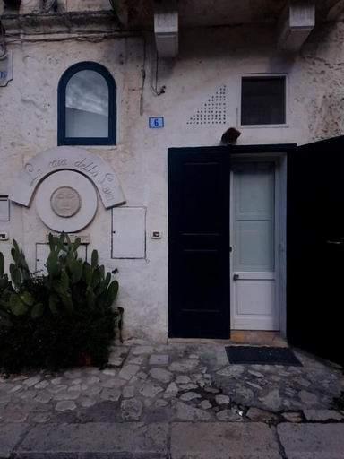 Exterior detail 3, Casa della Luna, Matera