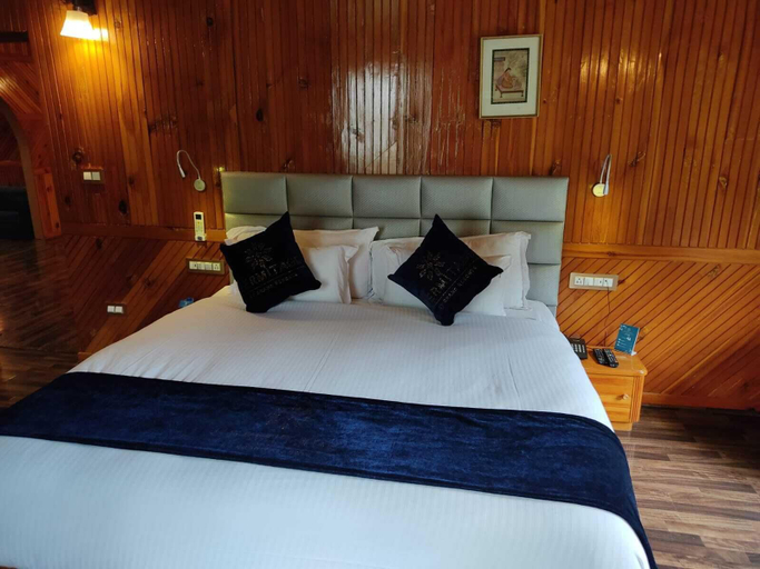 Room 3, The Hermitage By Grand Resorts Pahalgam, Anantnag