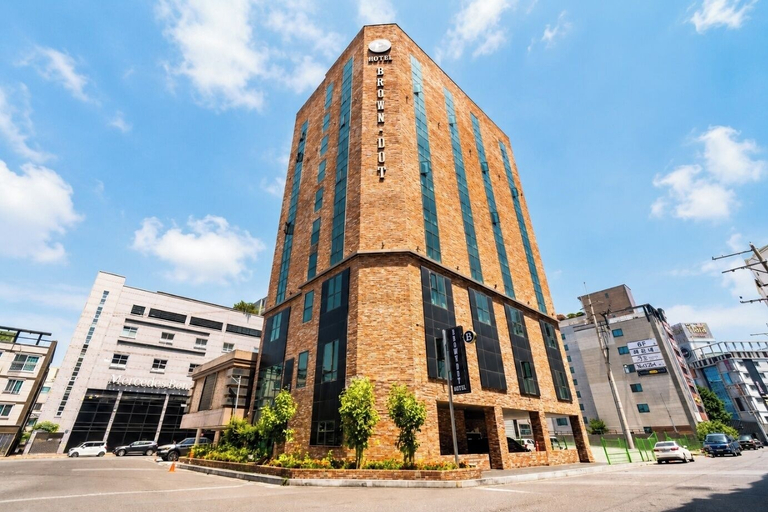 Exterior & Views 2, Browndot Samsan, Jung