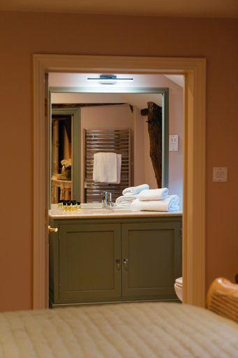 Bedroom 2, The Bildeston Crown, Suffolk